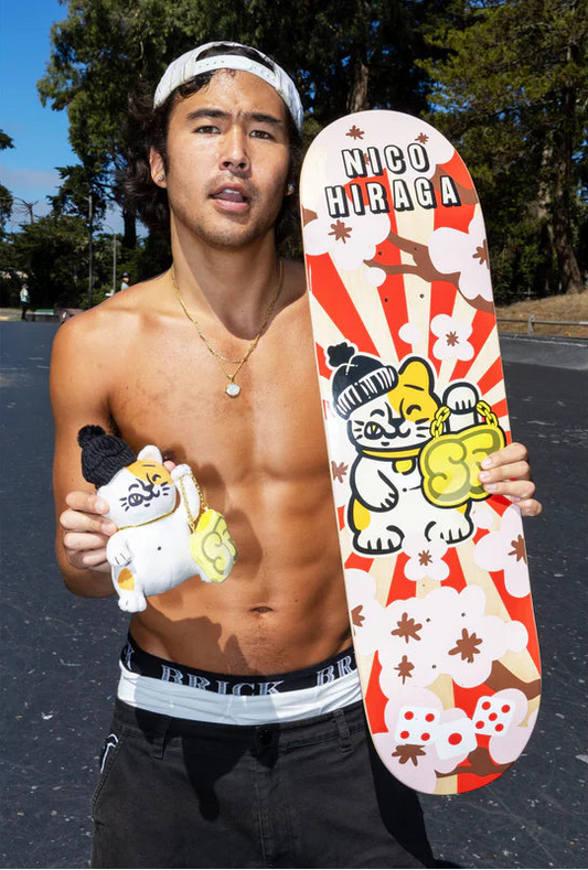 Tabla de Skate Chico Stix Pro Model Nico Hiraga 8.2"