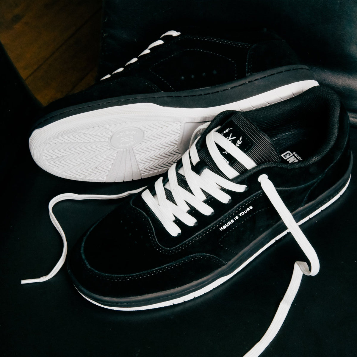 Zapatilla Hours is Yours HERMAN 3 BLACK N WHITE