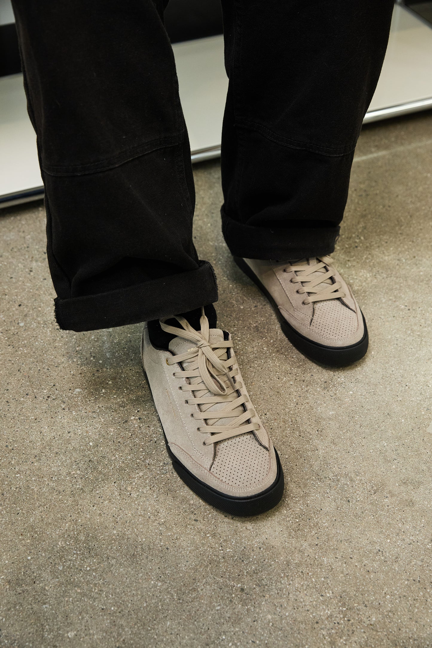 Hours is Yours DMC-1 Cachemira Zapatillas Skate