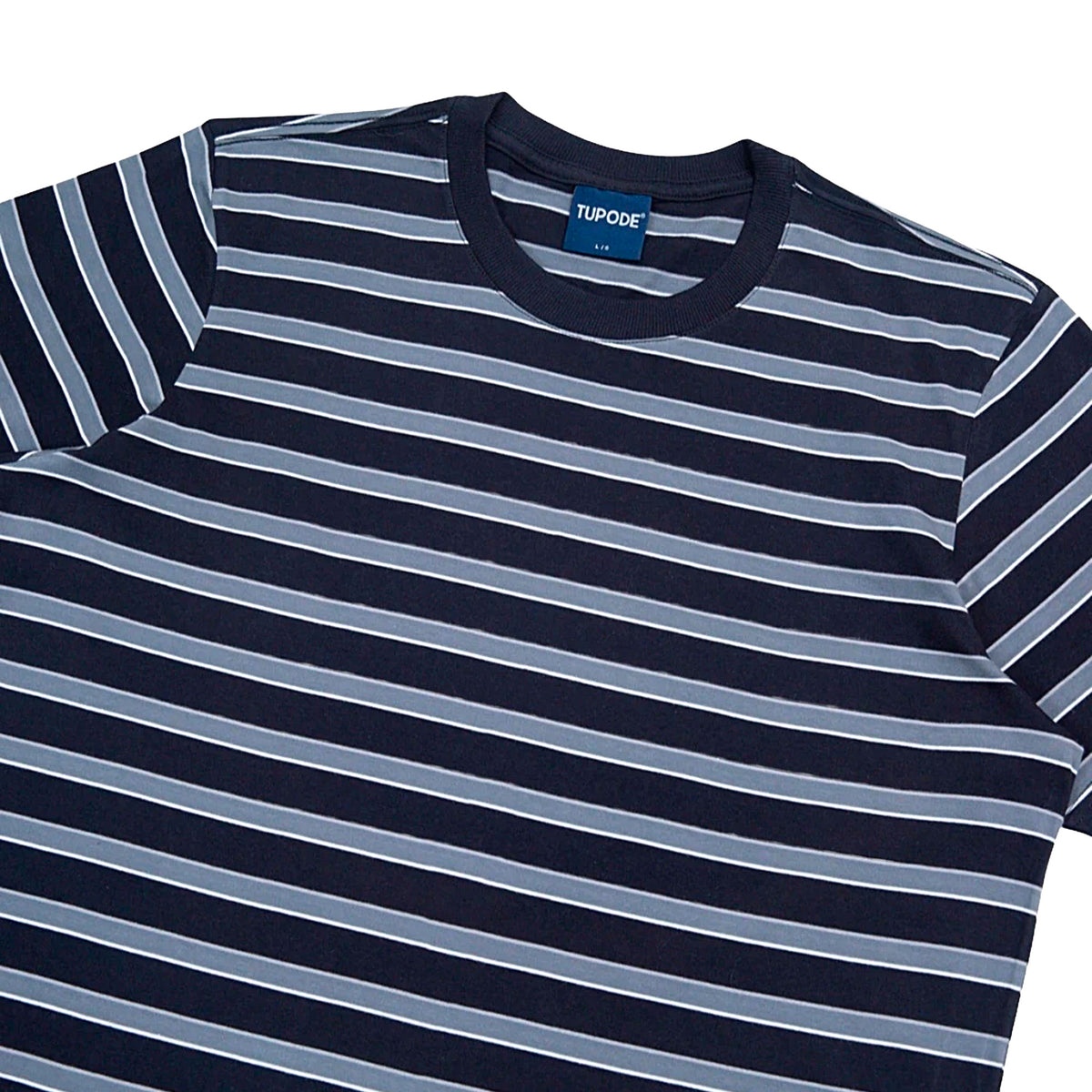 Camiseta a Rayas Tupode Lar – Negro